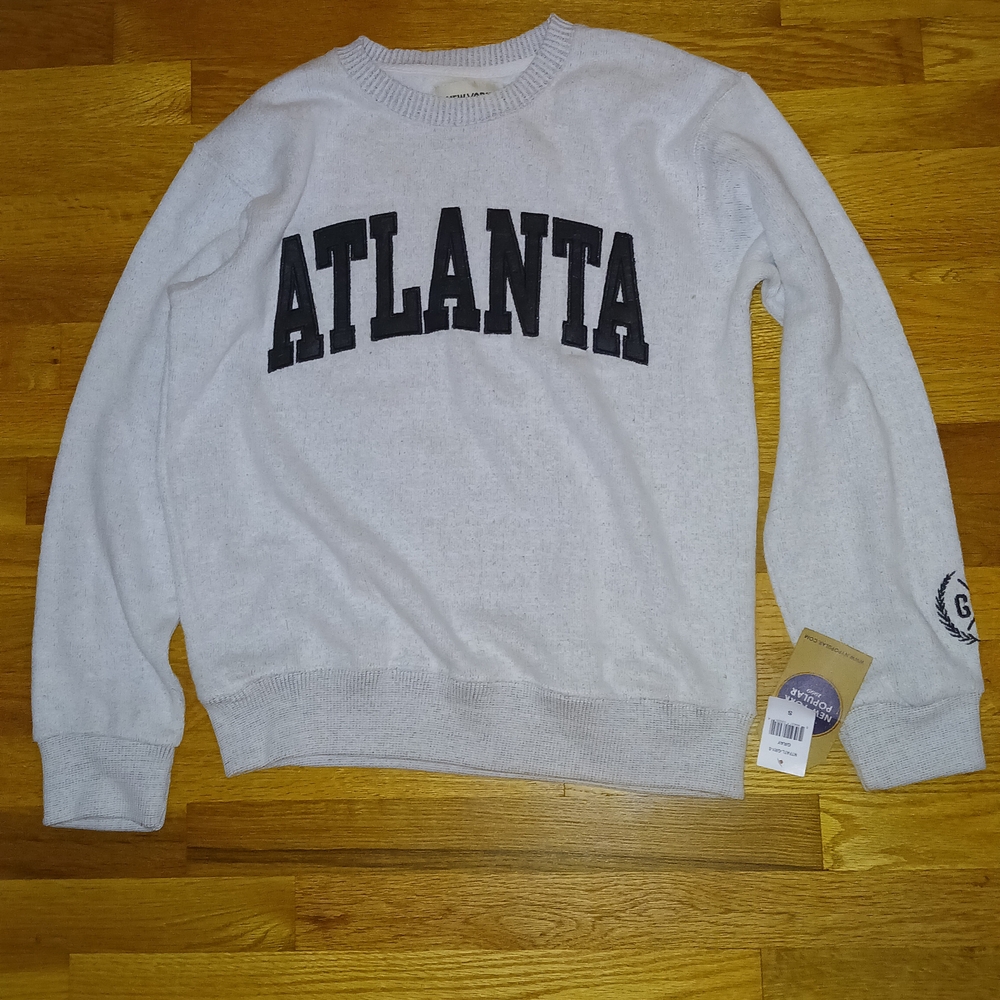 Women's Atlanta Sweatshirt Size Small New
